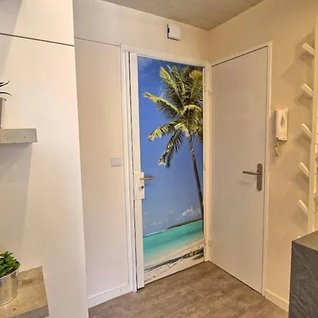 Impeccable Apt T2 Pour Un Agreable Sejour A Golfe Juan By Weekome * Vallauris