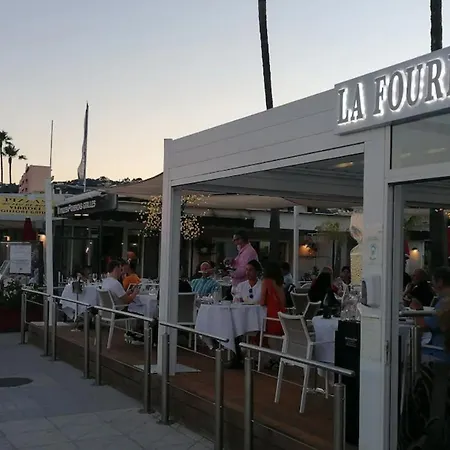 Impeccable Apt T2 Pour Un Agreable Sejour A Golfe Juan By Weekome Apartment
